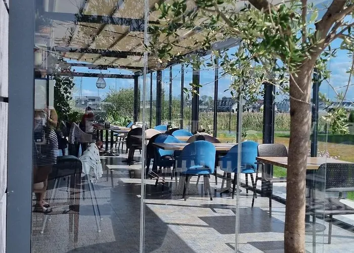 Apartament Z Basenem *